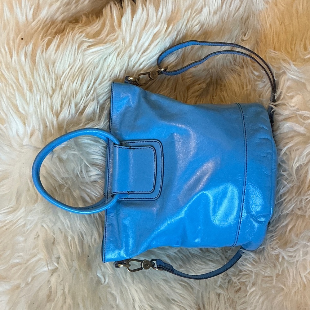 HOBO Sheila Bucket Bag